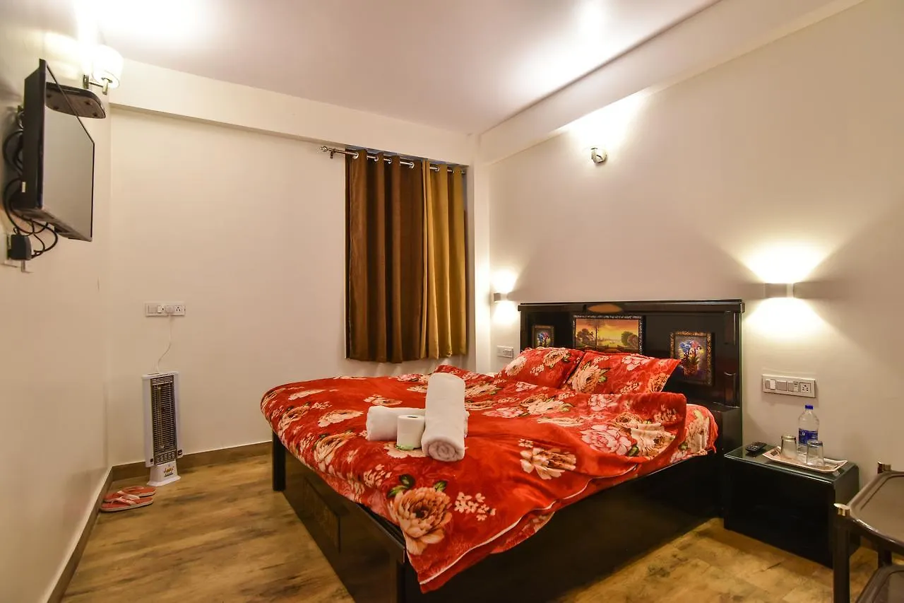 Bed & Breakfast Dhanlaxmi Apartments Shimla